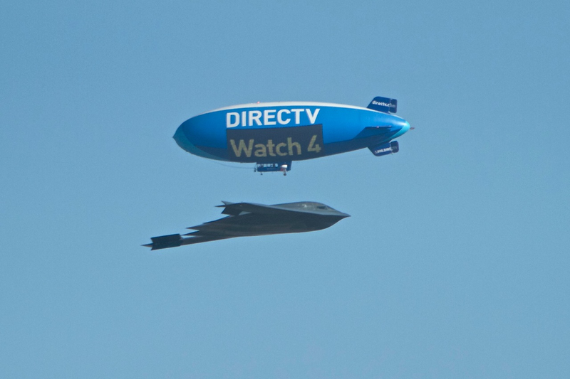 Illustration for article titled This Stealth Bomber Looks Like It's Making An Attack Run On Pasadena